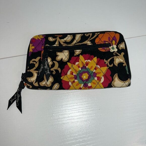 VERA BRADLEY Full Size WRISTLET Wallet 8” x 4.5" Black Floral Wallet Coin Card - Picture 1 of 9